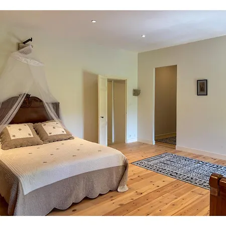 La Grande Maison Semesterbostad *